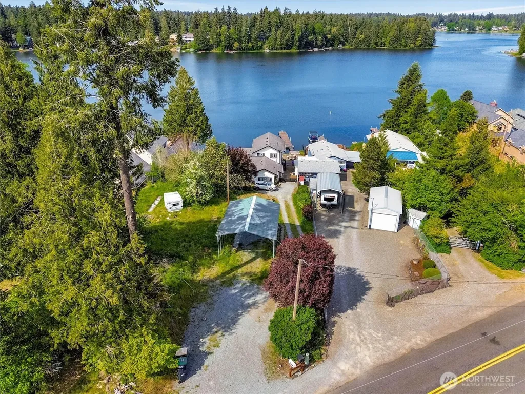 16626 Pleasant Beach Drive SE Yelm WA 98597