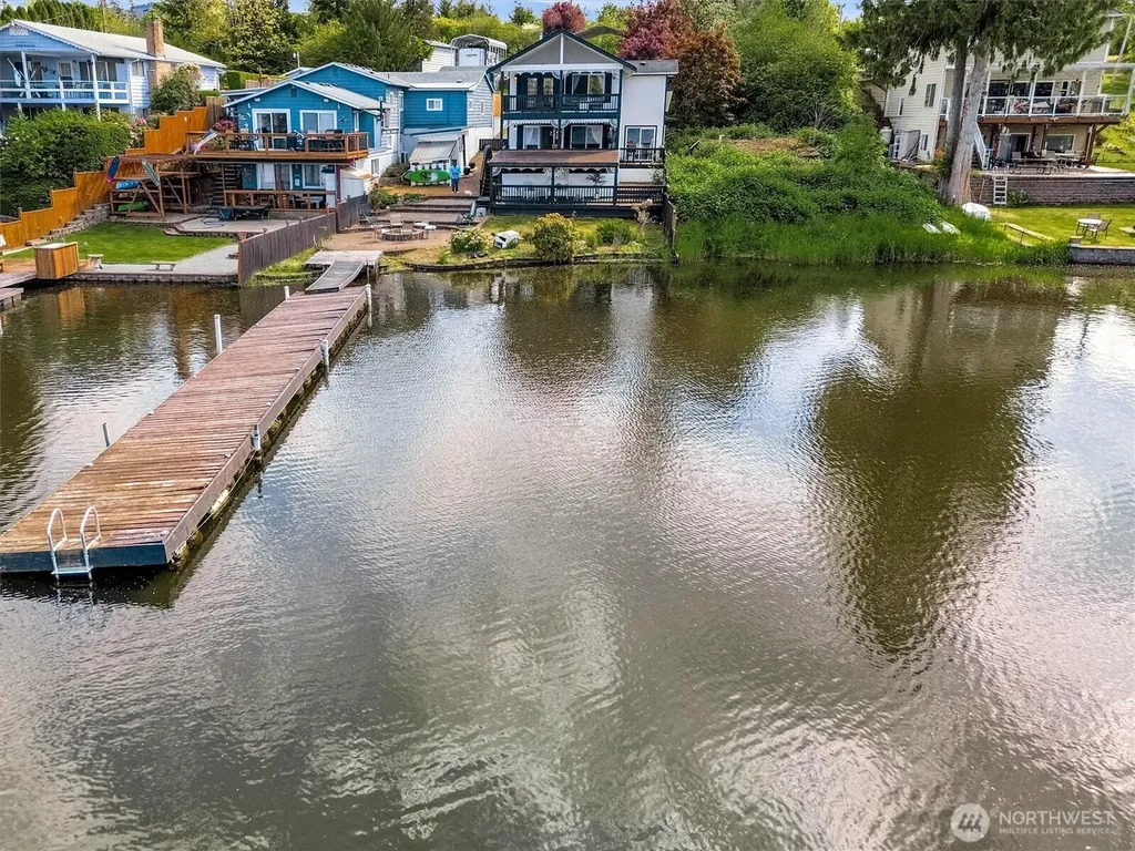 16626 Pleasant Beach Drive SE Yelm WA 98597