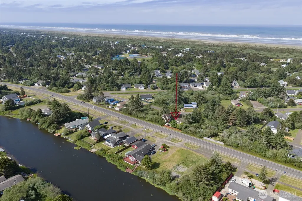 248 NW Ensign Avenue Ocean Shores WA 98569