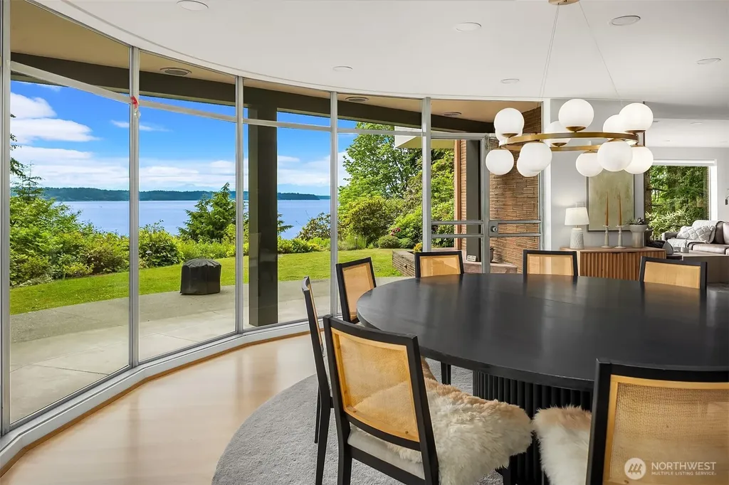 2700 SW 156th Street Burien WA 98166