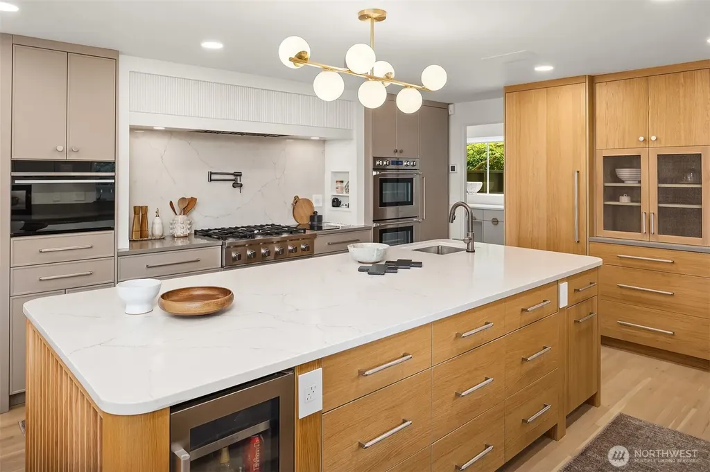 2700 SW 156th Street Burien WA 98166