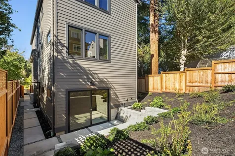 7342 20th Avenue NW Seattle WA 98117