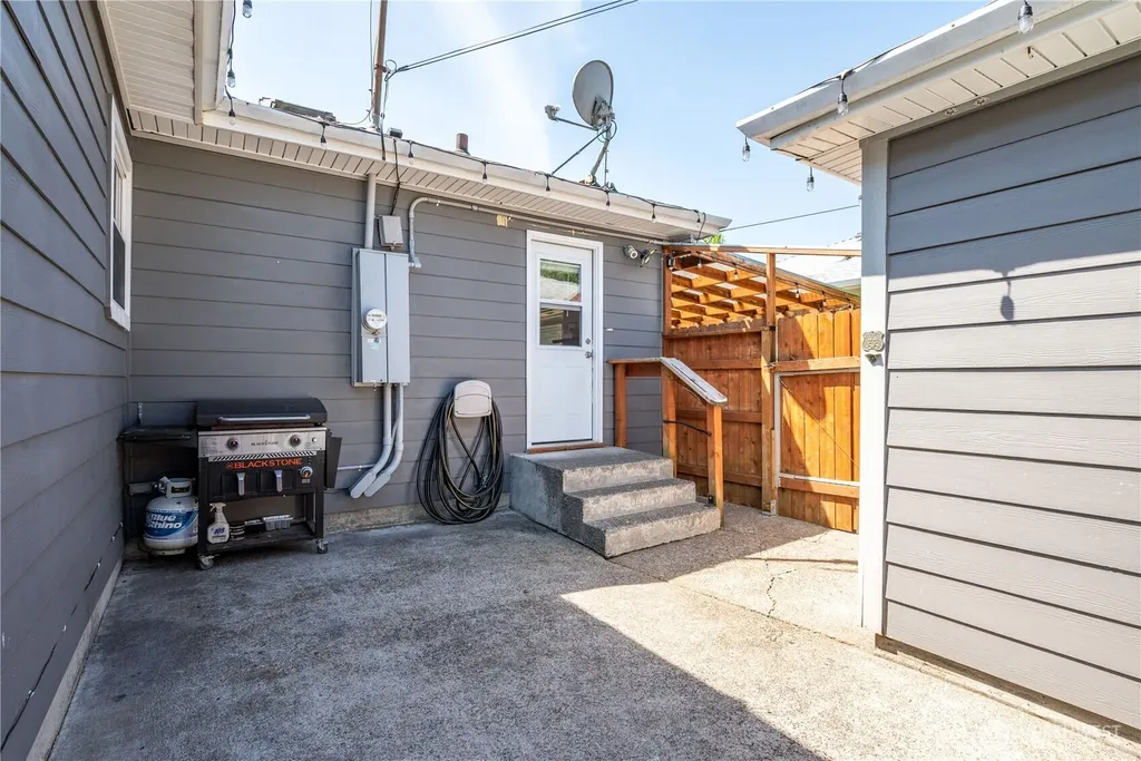 2808 Lilac Street Longview WA 98632