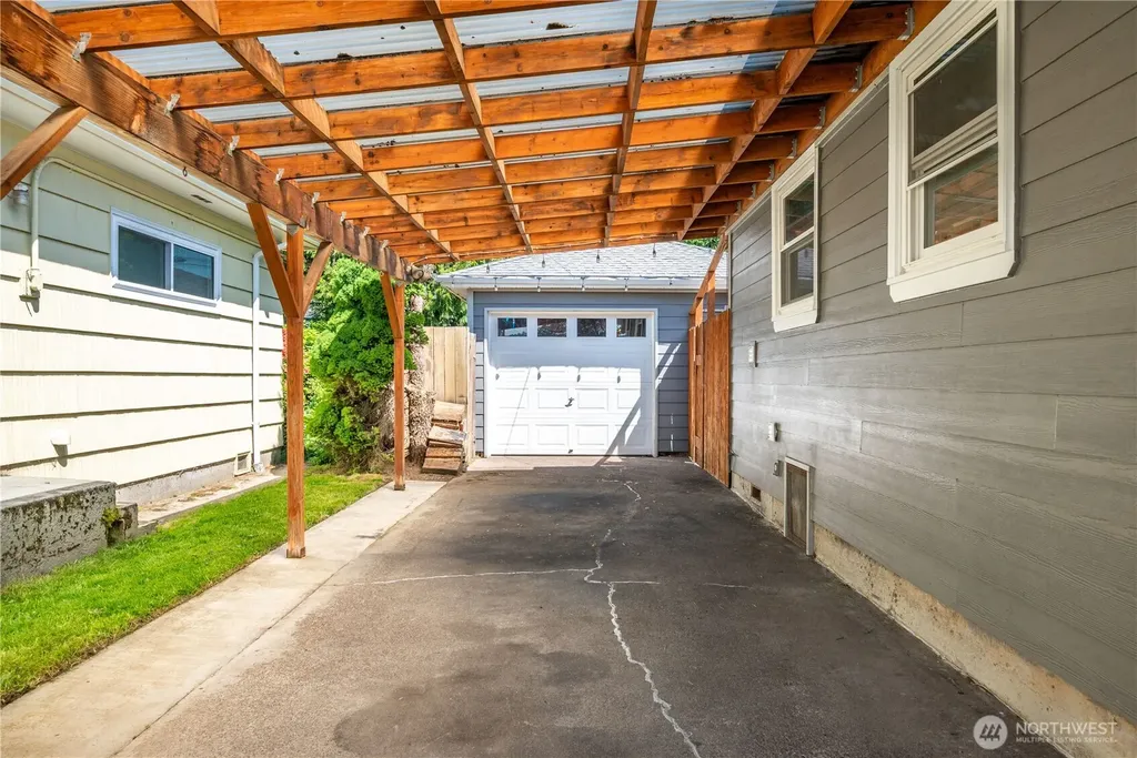 2808 Lilac Street Longview WA 98632