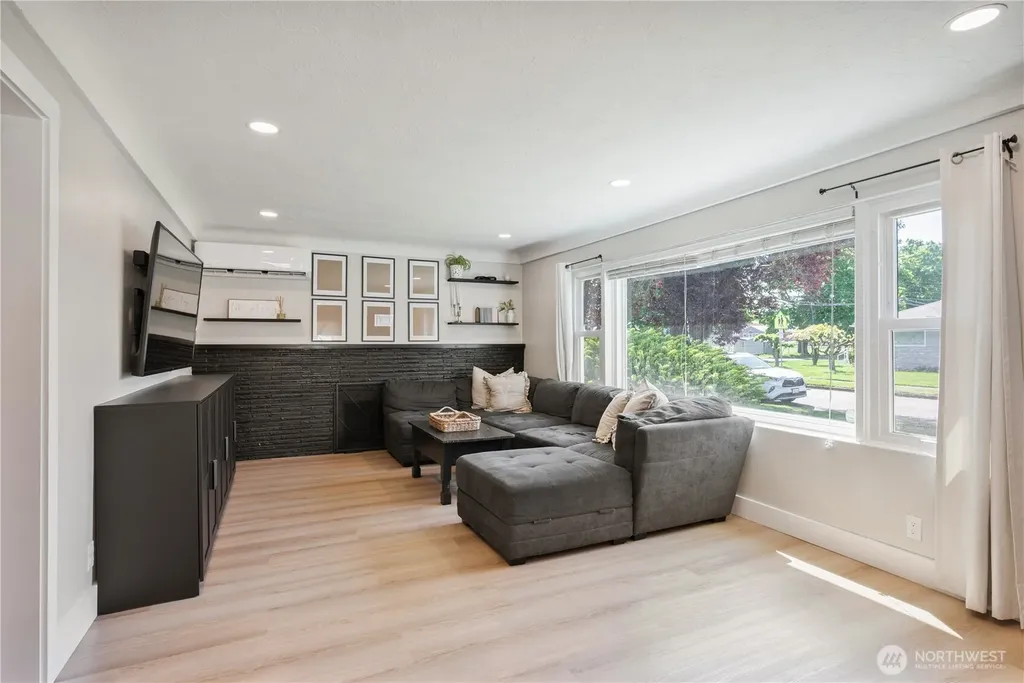 2808 Lilac Street Longview WA 98632