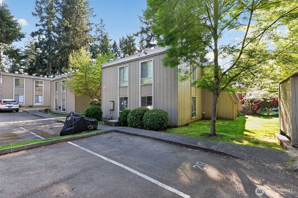 4813 180th Street SW Lynnwood WA 98037