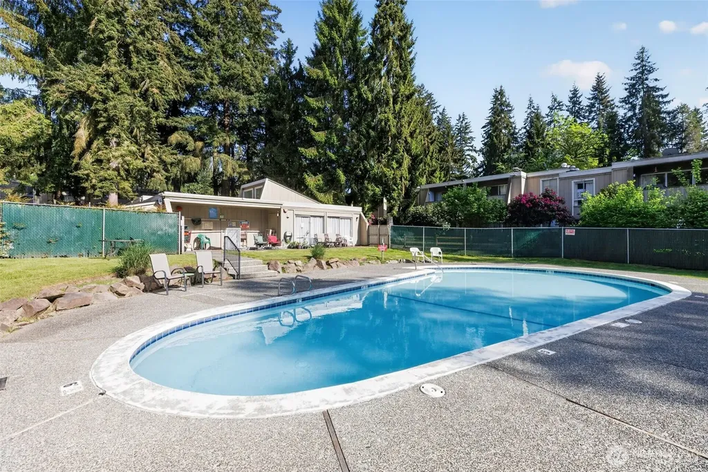 4813 180th Street SW Lynnwood WA 98037