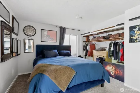 4813 180th Street SW Lynnwood WA 98037