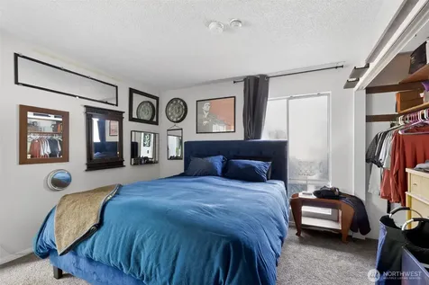 4813 180th Street SW Lynnwood WA 98037