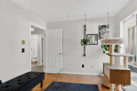4813 180th Street SW Lynnwood WA 98037