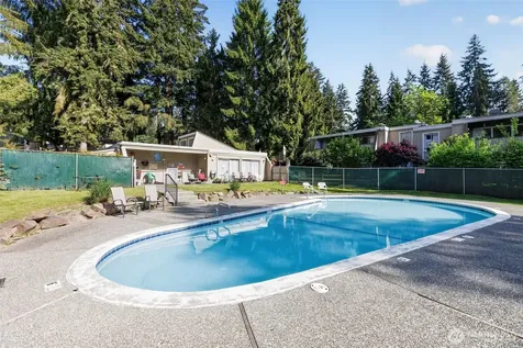4813 180th Street SW Lynnwood WA 98037