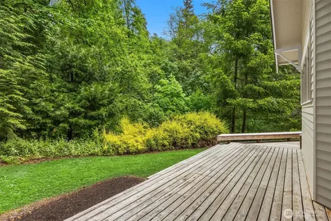 14864 Sivertson Road NE Bainbridge Island WA 98110