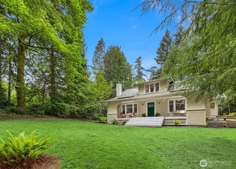 14864 Sivertson Road NE Bainbridge Island WA 98110