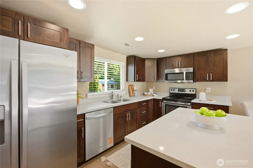 2327 NE 86th Street Seattle WA 98115