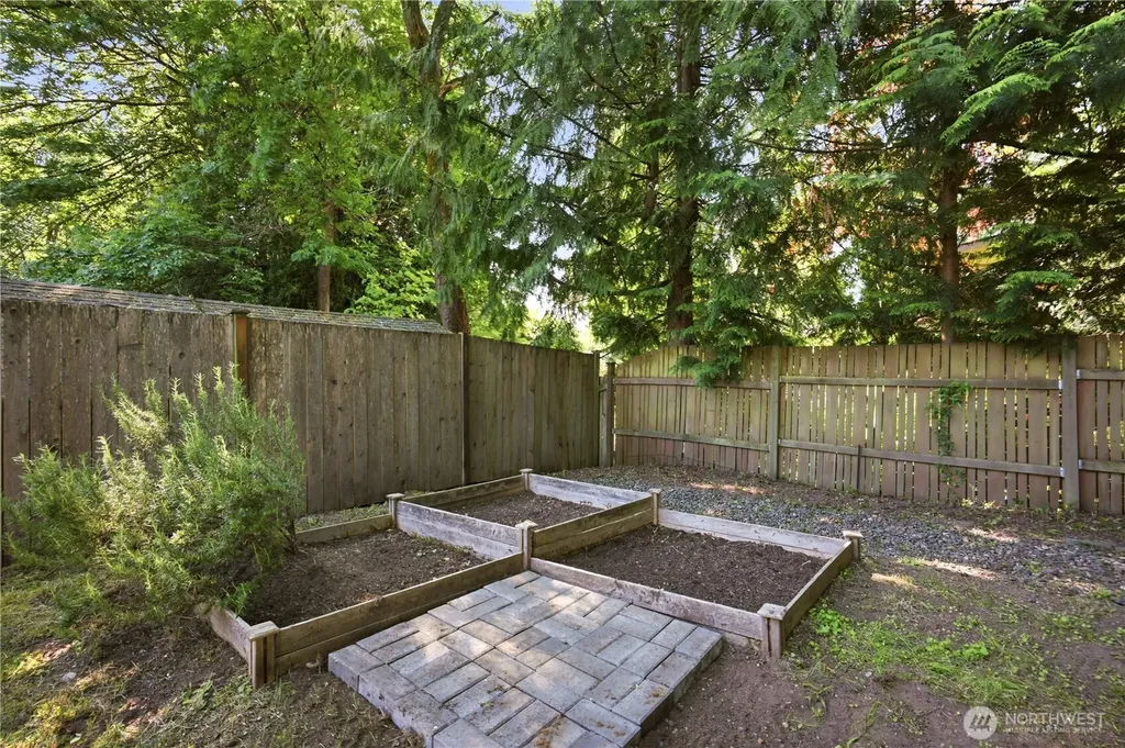 2327 NE 86th Street Seattle WA 98115
