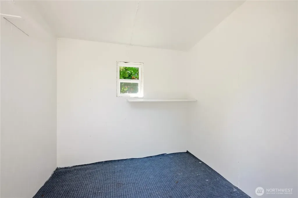 2327 NE 86th Street Seattle WA 98115