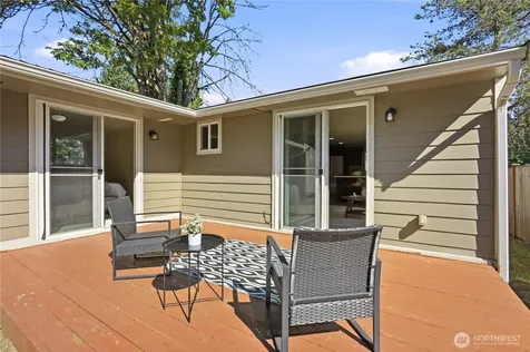 2327 NE 86th Street Seattle WA 98115