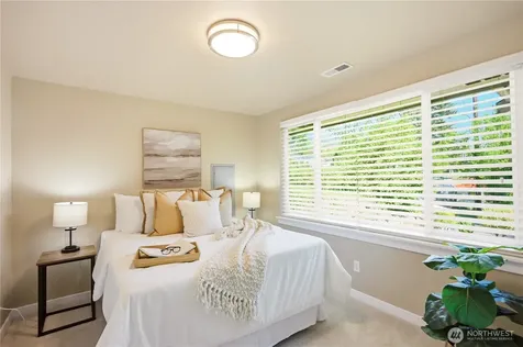 2327 NE 86th Street Seattle WA 98115