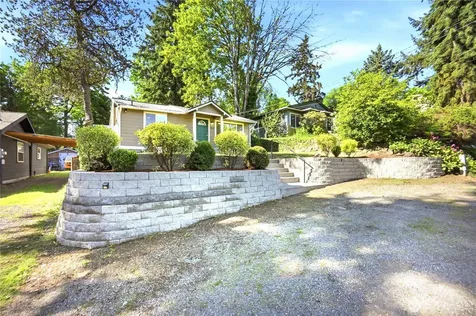2327 NE 86th Street Seattle WA 98115
