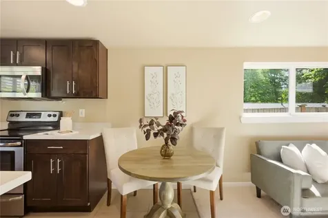 2327 NE 86th Street Seattle WA 98115
