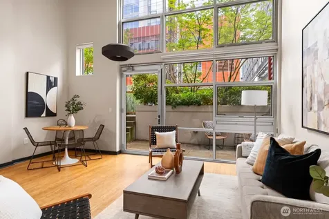 401 9th Avenue N Seattle WA 98109