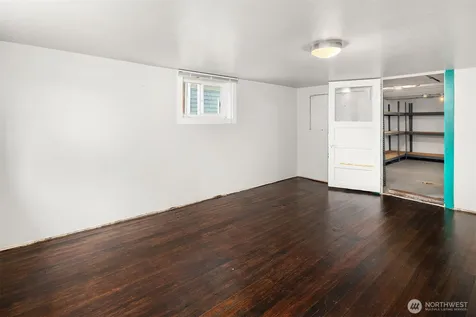 1513 27th Avenue Seattle WA 98122