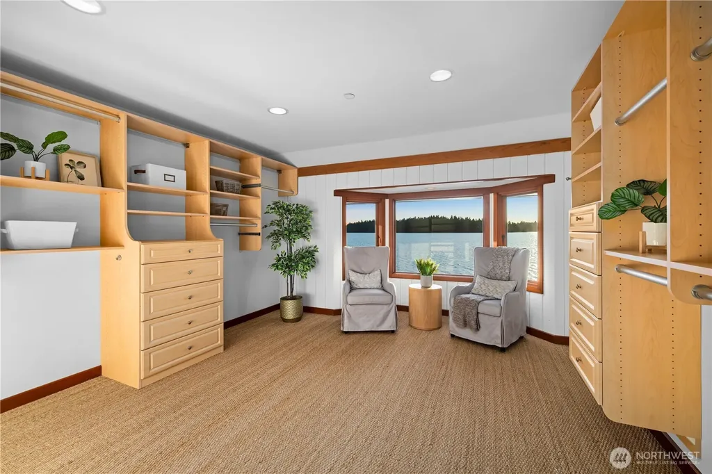 18 Holly Lane Mercer Island WA 98040