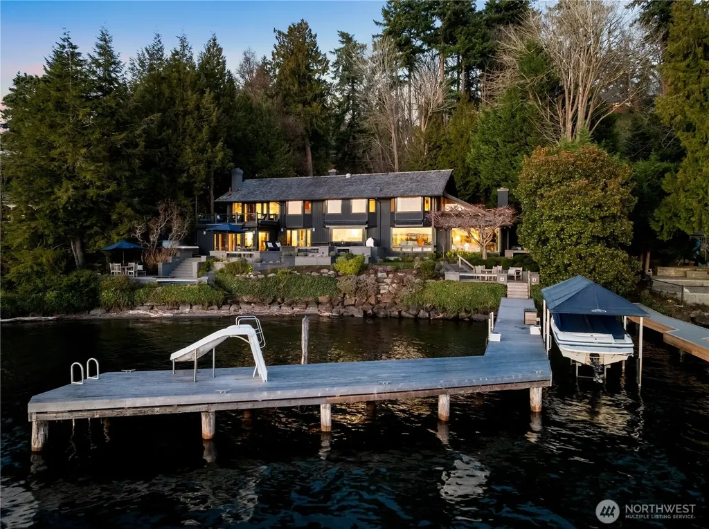 18 Holly Lane Mercer Island WA 98040