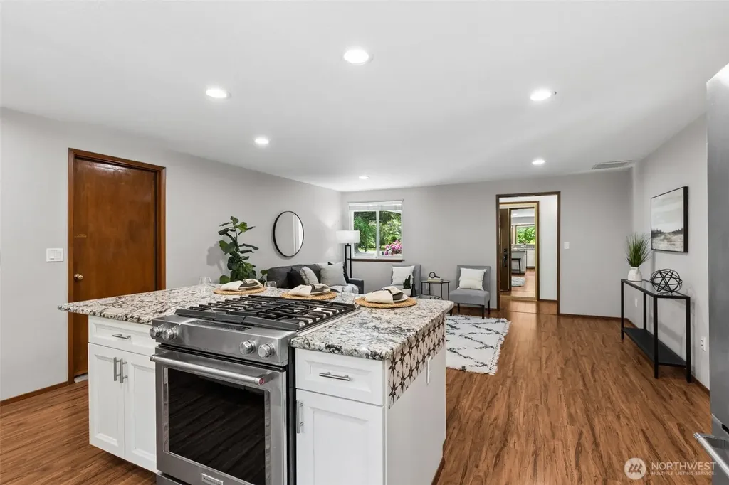 7204 44th Avenue NE Olympia WA 98516