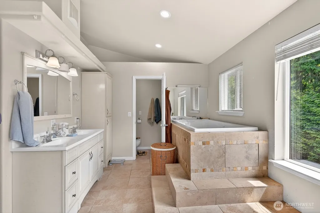 3497 Renee Drive Sedro Woolley WA 98284