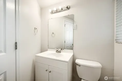 25110 35th Avenue S Kent WA 98032