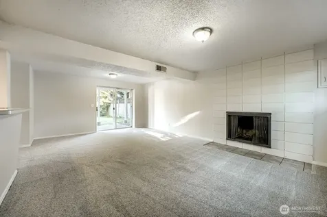 25110 35th Avenue S Kent WA 98032