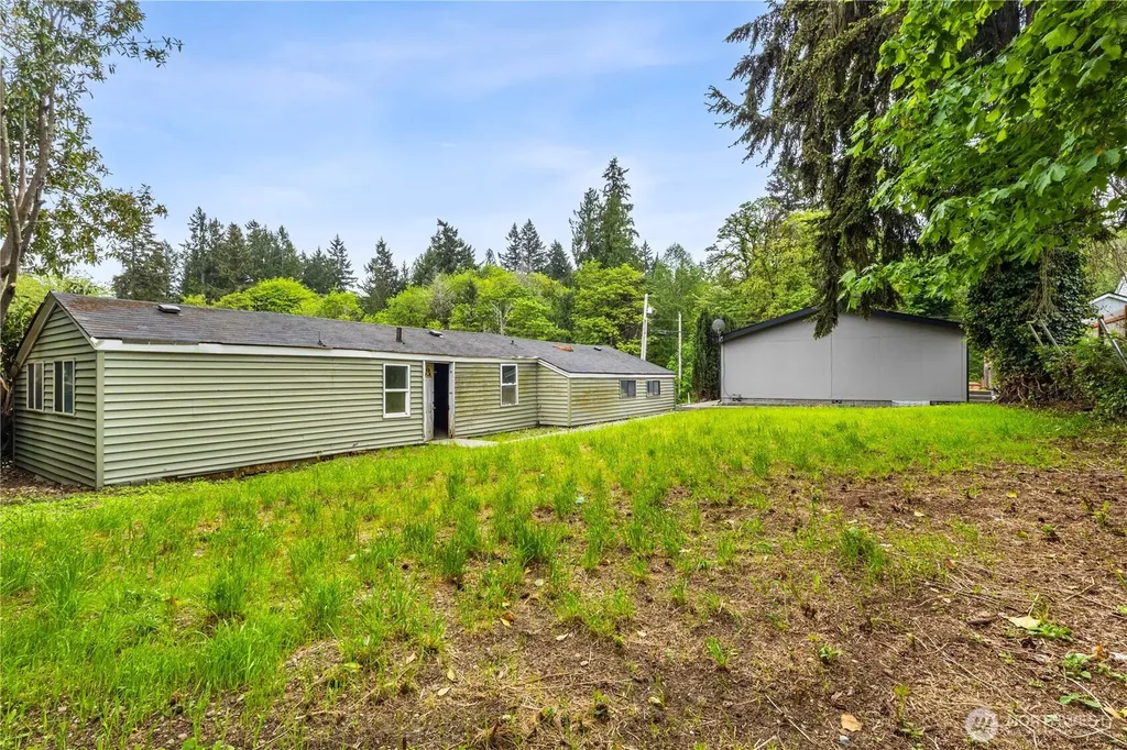 932 Price Road Bremerton WA 98312