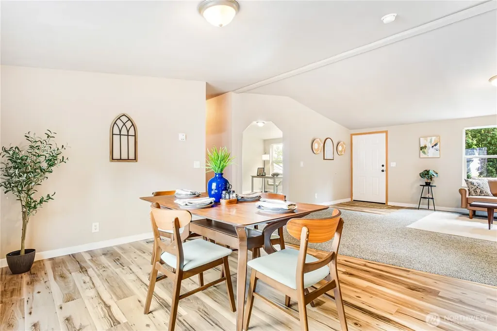 932 Price Road Bremerton WA 98312