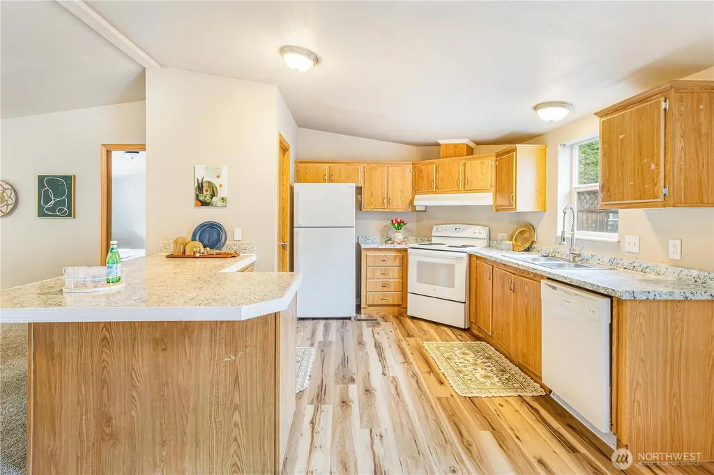 932 Price Road Bremerton WA 98312