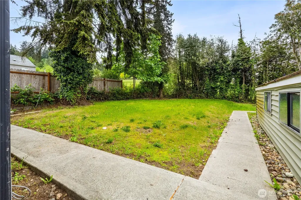 932 Price Road Bremerton WA 98312