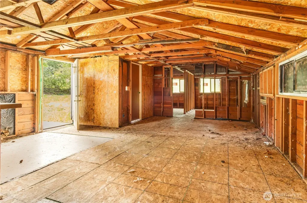 932 Price Road Bremerton WA 98312