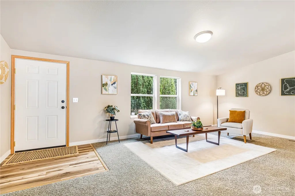 932 Price Road Bremerton WA 98312