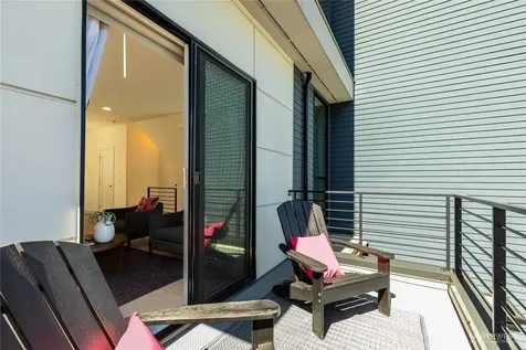 1431 22nd Avenue Seattle WA 98122