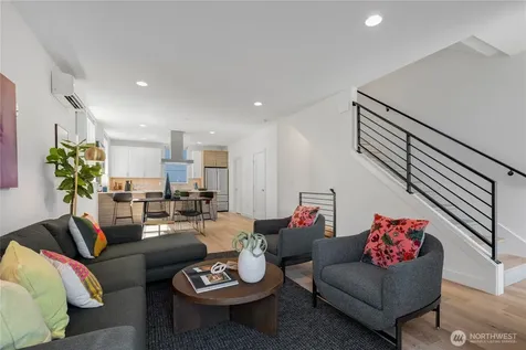 1431 22nd Avenue Seattle WA 98122