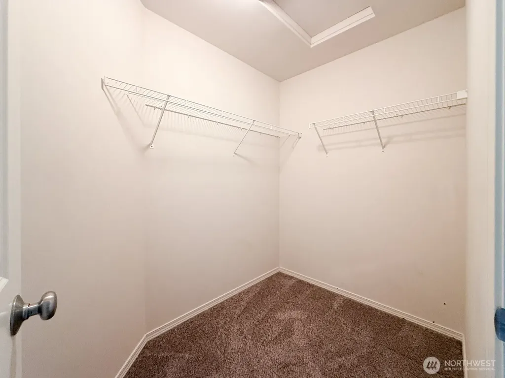 6634 Francis Avenue SE Auburn WA 98092