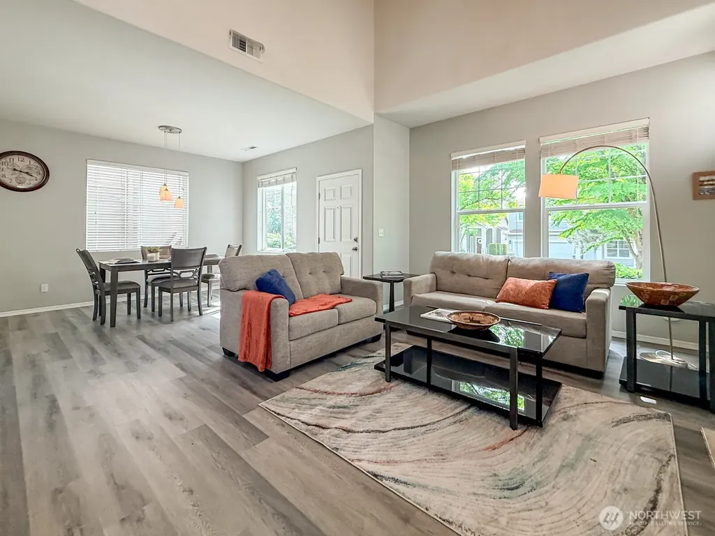6634 Francis Avenue SE Auburn WA 98092