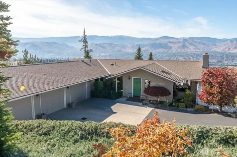 602 Daniels Drive East Wenatchee WA 98802