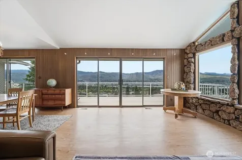 602 Daniels Drive East Wenatchee WA 98802