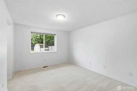 1804 157th Street Ct E Tacoma WA 98445