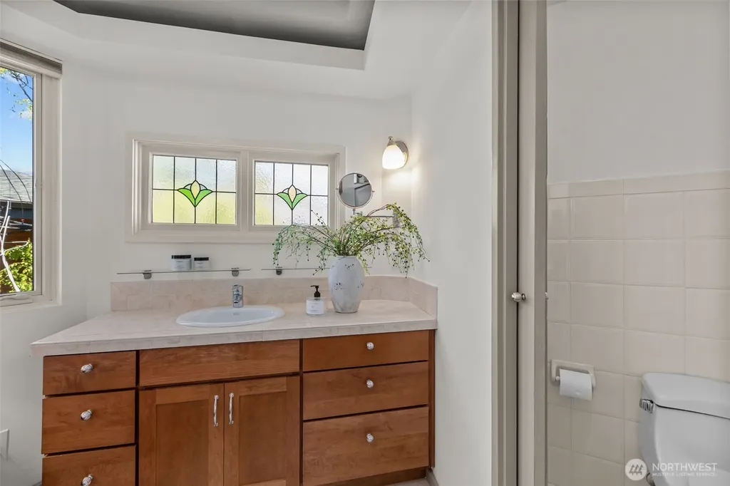 2025 Fairview Avenue E Seattle WA 98102