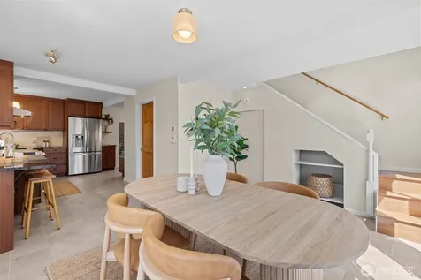 2025 Fairview Avenue E Seattle WA 98102