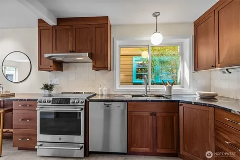 2025 Fairview Avenue E Seattle WA 98102