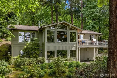 3813 W Mercer Way Mercer Island WA 98040