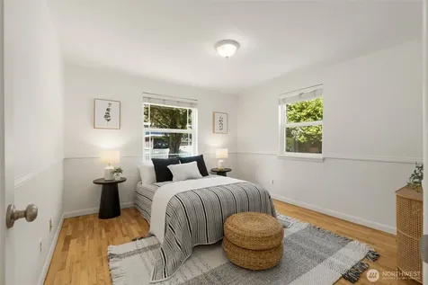 14032 Stone Avenue N Seattle WA 98133